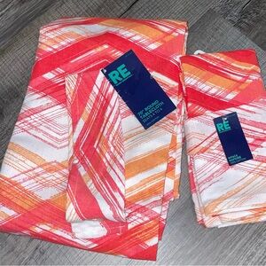 Room Essentials Round Tablecloth & Napkins Set 70” Red Orange White NWT  Vintage